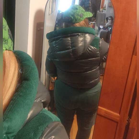 Moncler Green Hooded Down Jacket Sz US Medium/Small - Picture 10 of 16